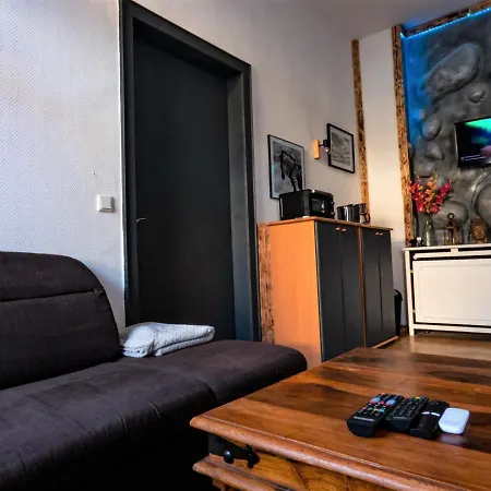 #213 Lux-room - Zentrum - Naehe Duesseldorf Messe Mit Netflix & Prime شقة *